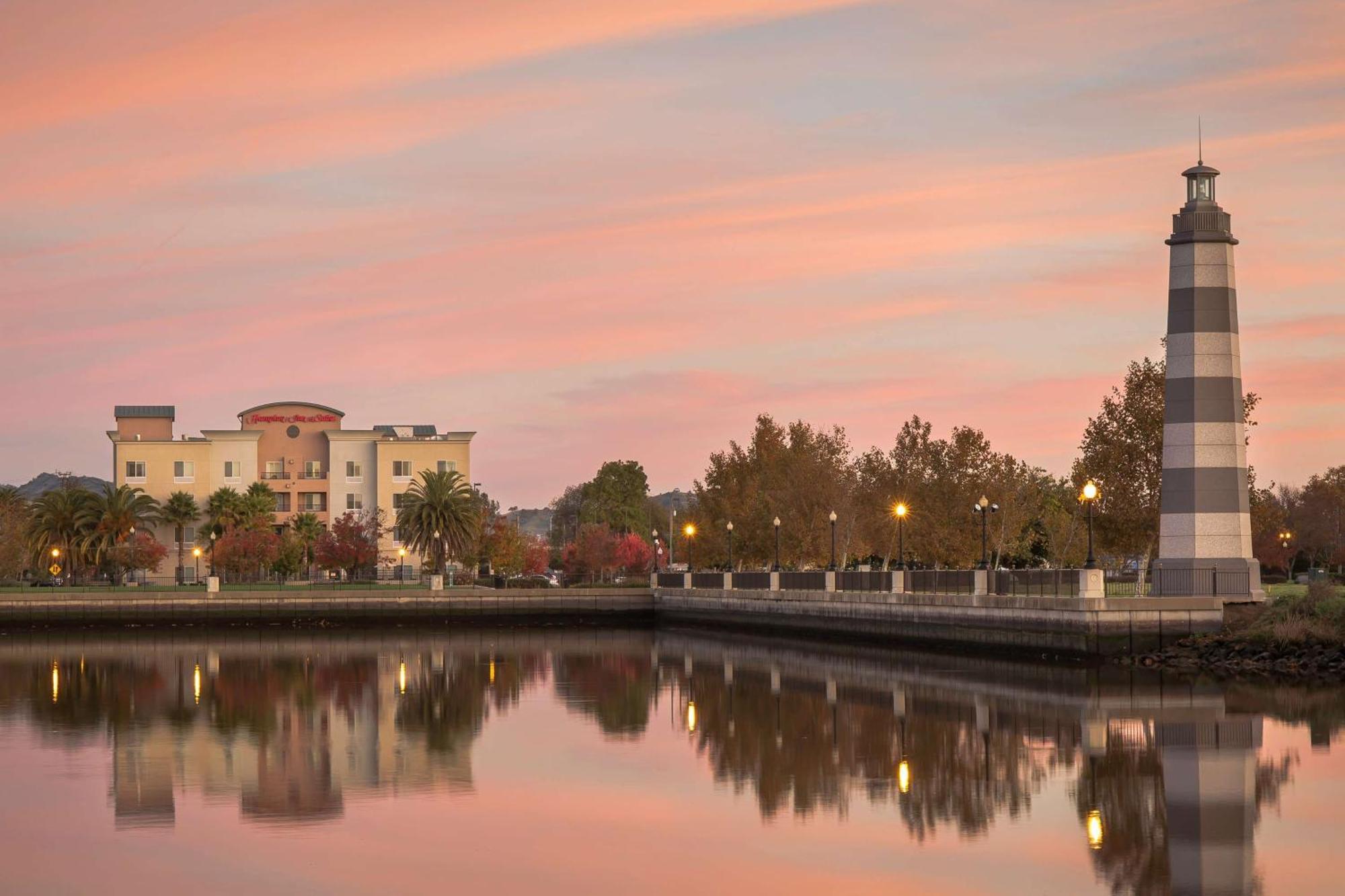 Hampton Inn & Suites Suisun City Waterfront Exteriér fotografie